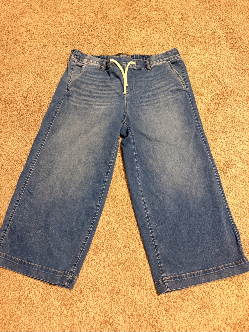 Torrid Weekend Wide-Leg Crop Jeans #freethefit